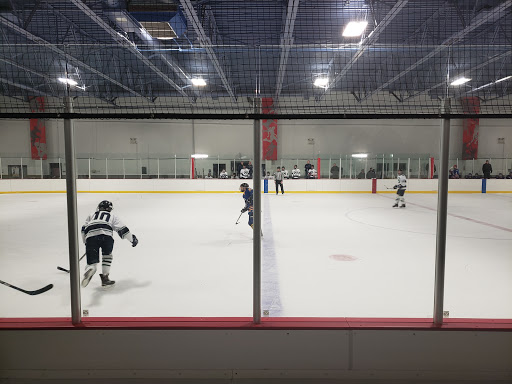 Community Center «Veterans Memorial Community Center», reviews and photos, 8055 Barbara Ave E, Inver Grove Heights, MN 55077, USA