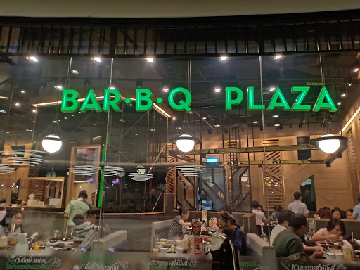 BAR-B-Q Plaza