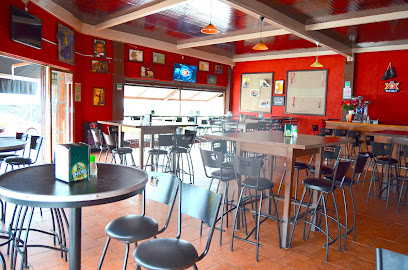 Restaurante Bar Parriyardas - 9 Poniente, Calle 21 Sur Esquina, Barrio de Santiago, 72410 Puebla, Pue., Mexico