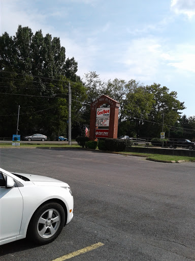 Grocery Store «Tietgens Cee Bee», reviews and photos, 815 N Main St, Mt Pleasant, TN 38474, USA