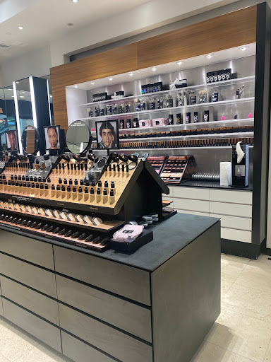 Cosmetics Store «MAC Cosmetics», reviews and photos, 75 Middlesex Turnpike, Burlington, MA 01803, USA