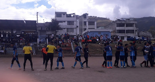 Comentarios y opiniones de Liga Deportiva Barrial Municipal Turubamba De Monjas