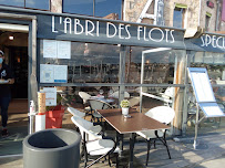 Atmosphère du Restaurant français L'Abri Des Flots - Restaurant à Erquy - n°4