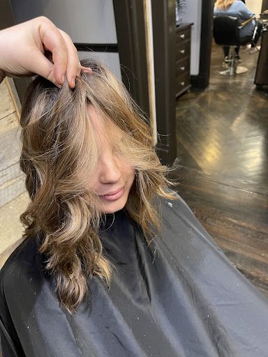 Hair Salon «Unruli Aveda Salon», reviews and photos, 121 3rd Ave N, Franklin, TN 37064, USA