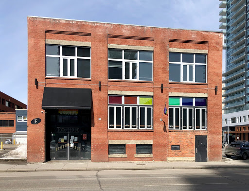 Clubs gays à Calgary
