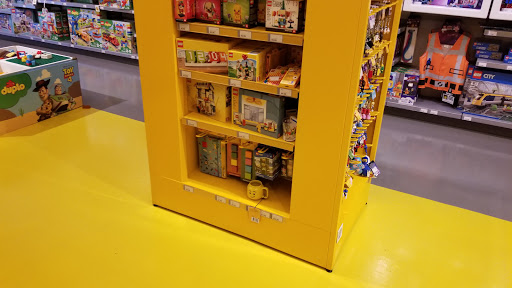 Toy Store «The LEGO Store», reviews and photos, 630 Old Country Road, Garden City, NY 11530, USA