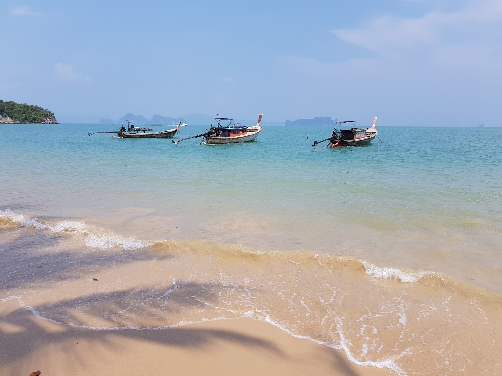 Photo of Koh Yao Beach with partly clean level of cleanliness