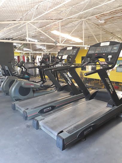 Power World Gym - Av Álvaro Obregón 2718, Morelos, 88250 Nuevo Laredo, Tamps., Mexico