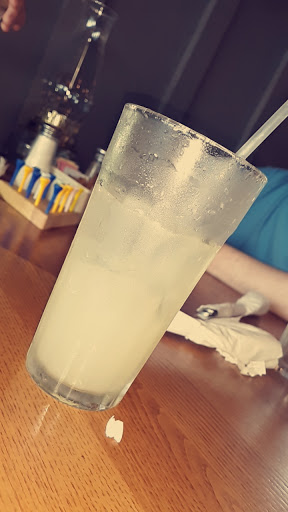 American Restaurant «Cracker Barrel Old Country Store», reviews and photos, 45525 N Interstate 94 Service Dr, Belleville, MI 48111, USA