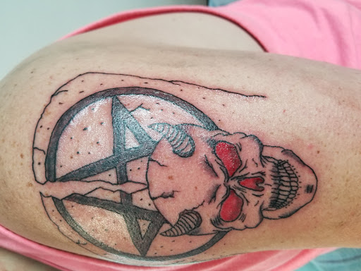 Explore small tattoo name ideas, creative tattoo ideas in Arcade, available at 98 South Tattoo and Piercing