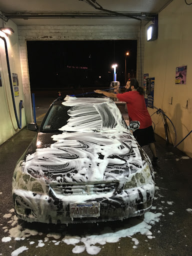 Car Wash «Simoniz Car Wash», reviews and photos, 1970 Revere Beach Pkwy, Everett, MA 02149, USA