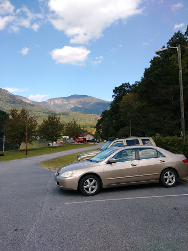 Liquor Store «ABC Liquor Store Lake Lure», reviews and photos, 2654 Memorial Hwy, Lake Lure, NC 28746, USA