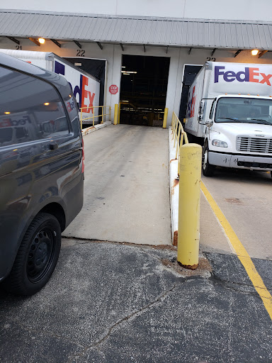 Shipping and Mailing Service «FedEx Ship Center», reviews and photos, 1500 Blueball Ave, Linwood, PA 19061, USA