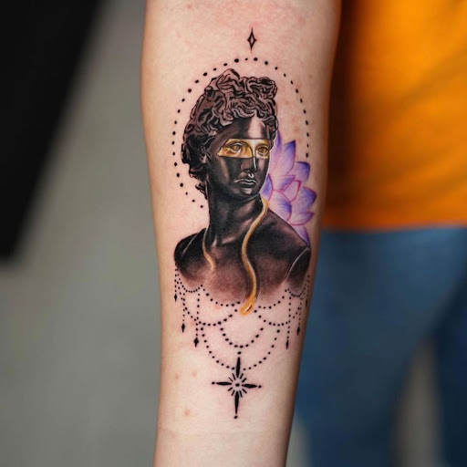 Explore ideas tattoo cuello hombre, creative tattoo ideas in Las Vegas, available at Skin Design Tattoo Las Vegas Caesars Palace