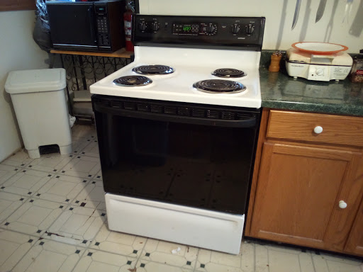 Used Appliance Store «Washing Machine Man», reviews and photos, 6555 N Teutonia Ave, Milwaukee, WI 53209, USA