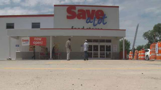 Grocery Store «Save-A-Lot», reviews and photos, 4 Vieux Carre Dr, East St Louis, IL 62203, USA