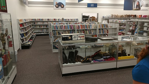 Thrift Store «Deseret Industries Thrift Store», reviews and photos, 6825 W Bell Rd, Glendale, AZ 85308, USA