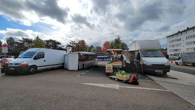 Marché alimentaire des Deux-croix Banchais à Angers