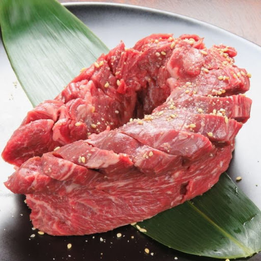 炭火焼肉 しんき 桜ヶ丘駅かた徒歩7分 藤沢街道沿いの焼肉店