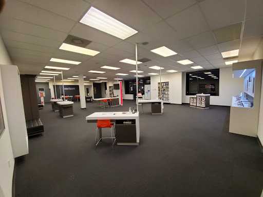 Cell Phone Store «Verizon Authorized Retailer, TCC», reviews and photos, 1531 Eatonton Rd, Madison, GA 30650, USA