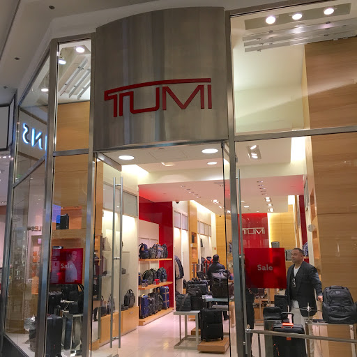 TUMI Store - San Francisco Centre