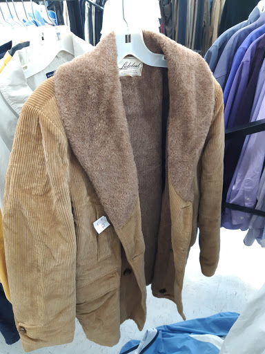 Thrift Store «Park Avenue Thrift», reviews and photos, 5520 Bells Ferry Rd, Acworth, GA 30102, USA