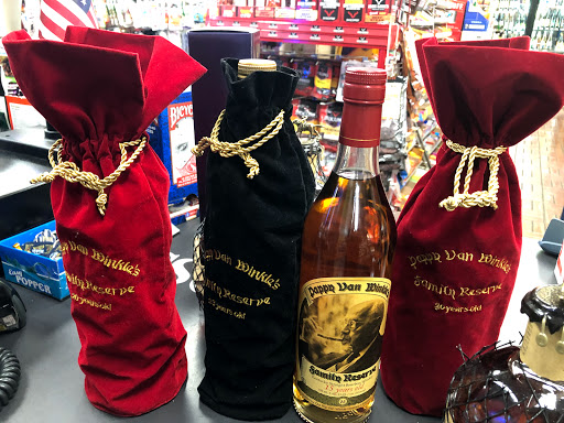 Liquor Store «Park Vasona Liquors», reviews and photos, 3391 Winchester Blvd, Campbell, CA 95008, USA