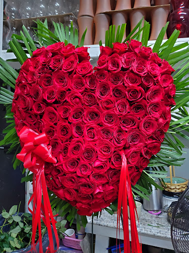 Florist «Heavenly Flowers», reviews and photos, 31 W Merrick Rd, Freeport, NY 11520, USA