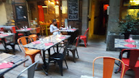 Atmosphère du Restaurant français Le Boeuf Café à Clermont-Ferrand - n°12