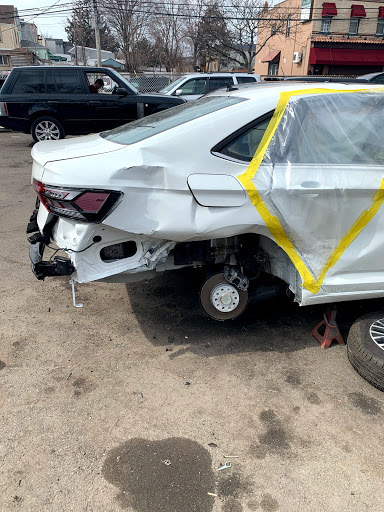 Auto Body Shop «Preferred Auto Body & Repair», reviews and photos, 393 Tompkins Ave, Staten Island, NY 10305, USA