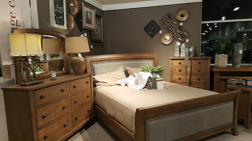 Furniture Store «Ashley HomeStore», reviews and photos, 14600 Ocean Gate Ave, Hawthorne, CA 90250, USA