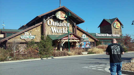 Sporting Goods Store «Bass Pro Shops», reviews and photos, 1 Bass Pro Dr, Bristol, TN 37621, USA