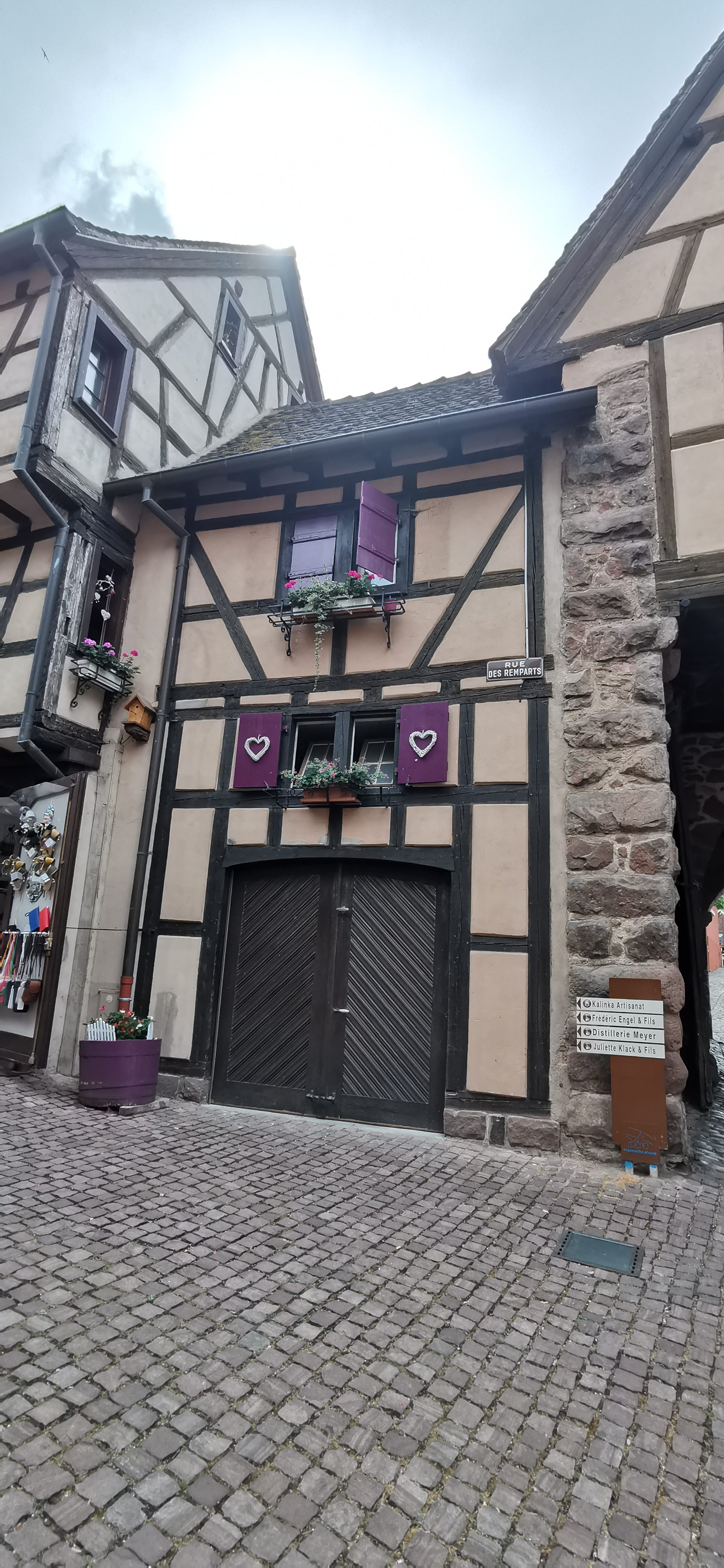 Photo n° 37 de l'avis de Flo.e fait le 16/07/2023 à 19:49