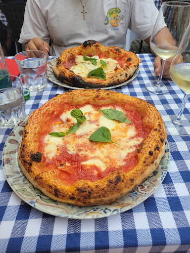Pizzeria Ristorante Donnarumma in Como, Provincia di Como