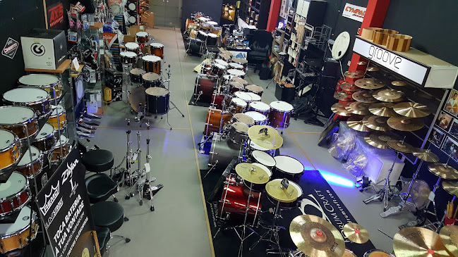 Groove It Up Drum Shop - Loja de instrumentos musicais