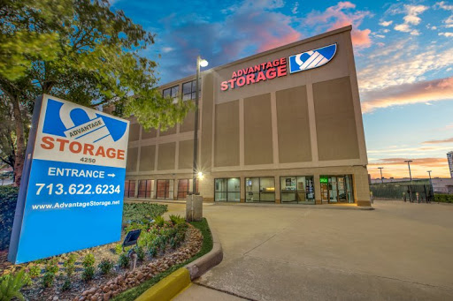 Self-Storage Facility «Advantage Storage - Weslayan», reviews and photos, 4250 Southwest Fwy, Houston, TX 77027, USA