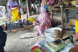 Makha Leikai Naodam Bazar image