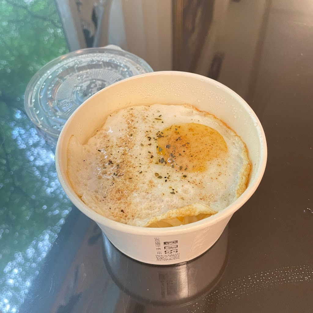 布萊嗑貝爾 Black Bear｜早午餐｜下午茶點心｜熱壓吐司｜炒麵｜咖啡｜飲品 的照片