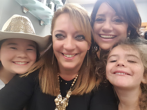 Hair Salon «Salon Wisp», reviews and photos, Salon Wisp, 4672 Commercial St SE, Salem, OR 97302, USA