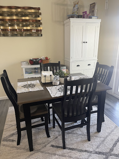 Furniture Store «Clear Creek Amish Furniture», reviews and photos, 1558 OH-73, Waynesville, OH 45068, USA