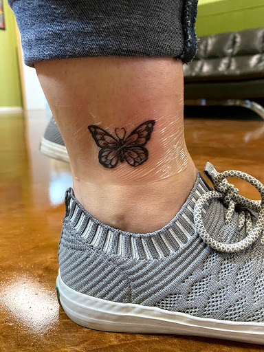 Tattoo Shop «Trinity Tattoo Co Inc», reviews and photos, 193 N US Highway 17-92, Longwood, FL 32750, USA