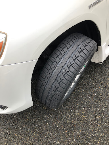 Tire Shop «Costco Tire Center», reviews and photos, 1800 Cavitt Dr, Folsom, CA 95630, USA