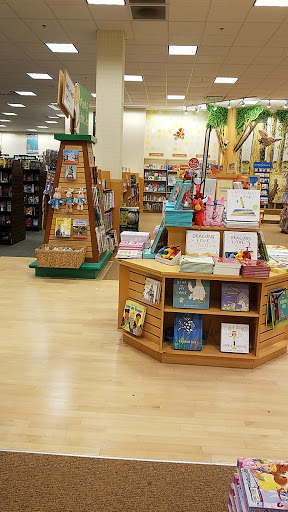 Barnes & Noble image