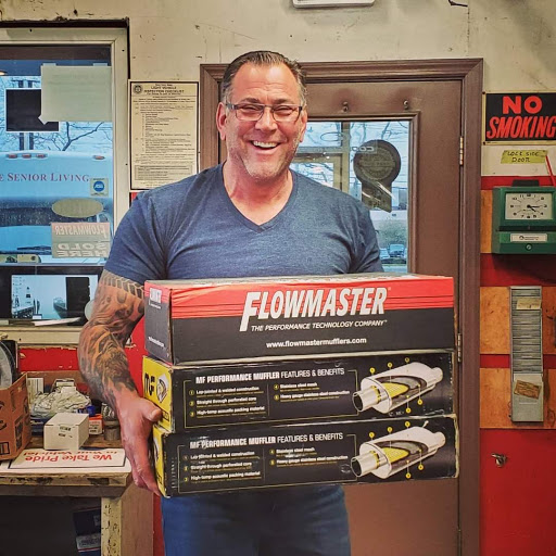 Auto Repair Shop «Dave Kunzler Tire», reviews and photos, 1581 NY-112, Port Jefferson Station, NY 11776, USA