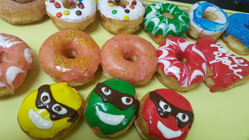 Donut Shop «Colony Donut Shop», reviews and photos, 5001 Main St #113, The Colony, TX 75056, USA