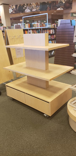 Book Store «Barnes & Noble», reviews and photos, 5380 US-14, Crystal Lake, IL 60014, USA