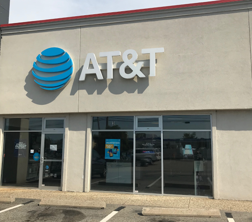Cell Phone Store «AT&T Authorized Retailer», reviews and photos, 135 Turnpike Rd, Westborough, MA 01581, USA