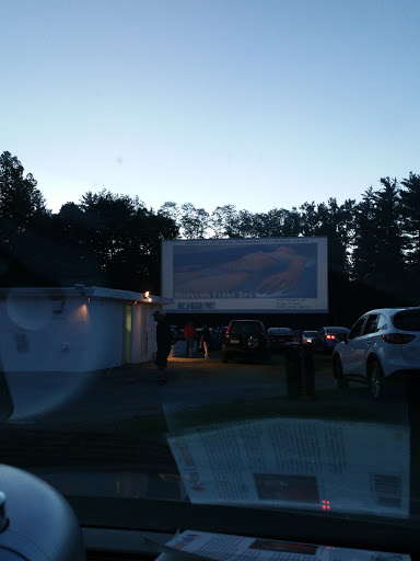 Drive-in Movie Theater «Overlook Drive-In Theatre», reviews and photos, 126 De Garmo Rd, Poughkeepsie, NY 12601, USA