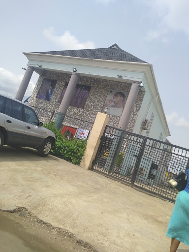 Vhics Diamond Club And Bar, Sango Eleyele Road, Opposite Midas, Ibadan, Nigeria, Bar, state Osun