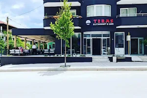 TERAS RESTAURANT & aile yeri image